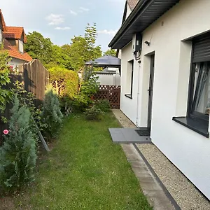 Bezauberndes Gaestehaus Mit Terrasse Nürnberg